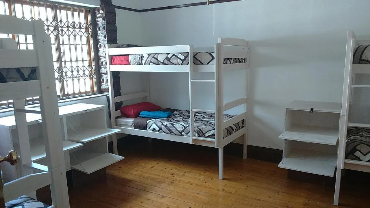 Hostel Spacious Backpacker Accommodation Cape Town